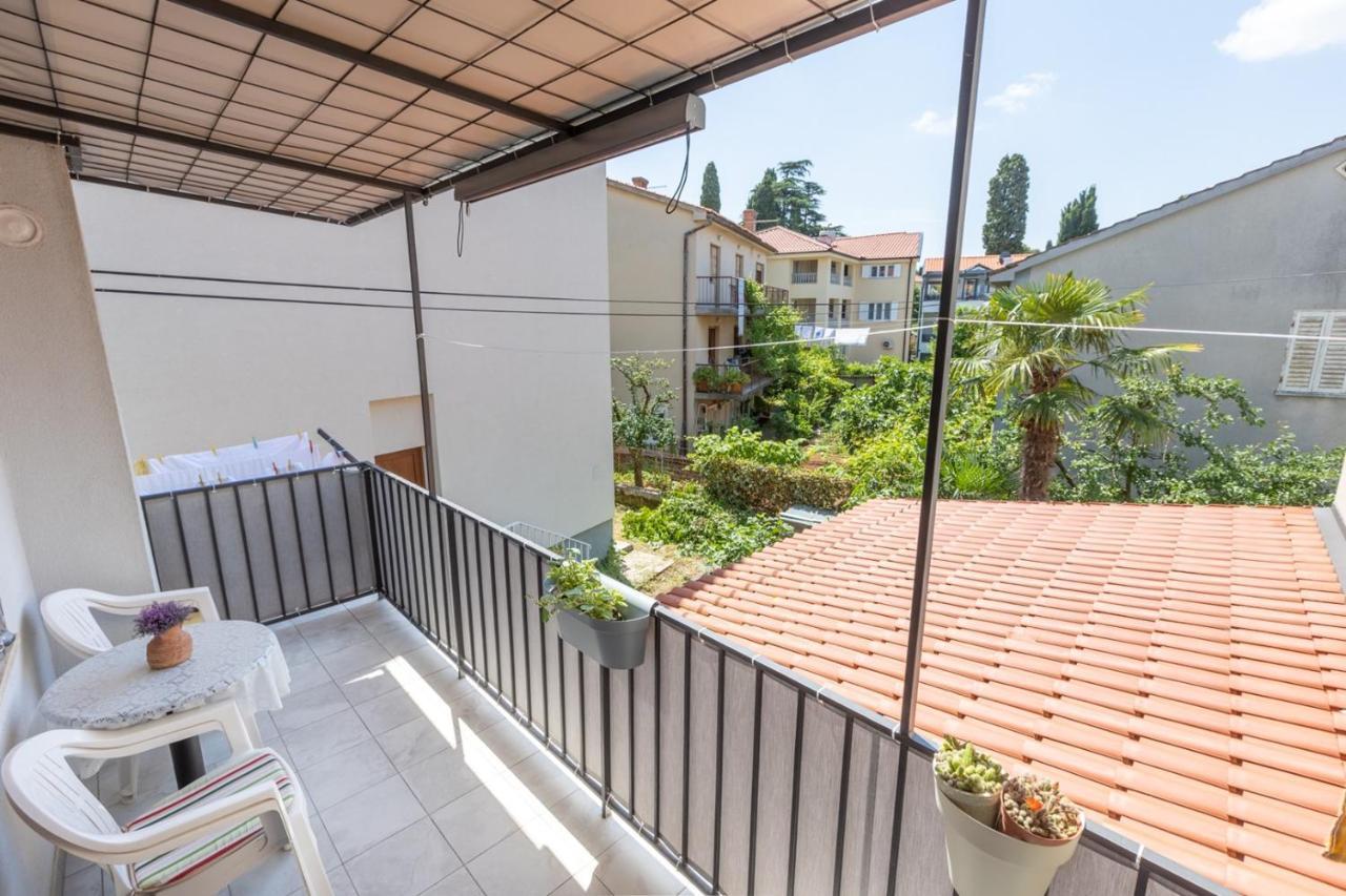 Apartment Oleander Malinska Zewnętrze zdjęcie