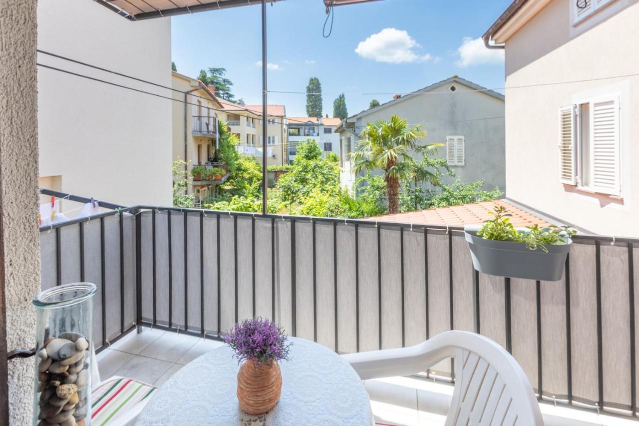 Apartment Oleander Malinska Zewnętrze zdjęcie