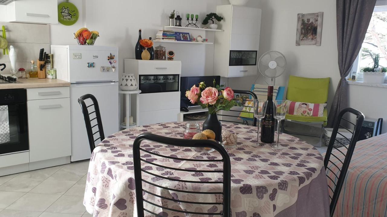 Apartment Oleander Malinska Zewnętrze zdjęcie